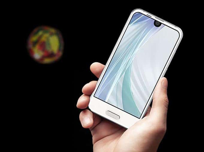 sharp aquos r compact ra mắt kết hợp iPhone x và essential phone 2