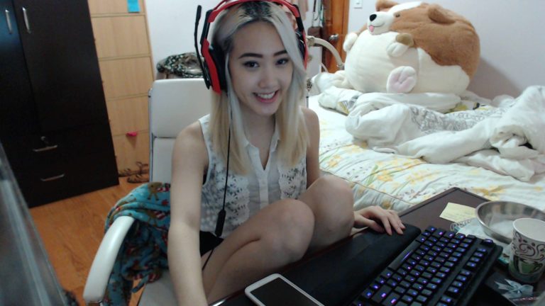 streamer game kiếm tiền bằng cách chơi game 4