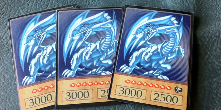 bán bài rồng trắng mắt xanh