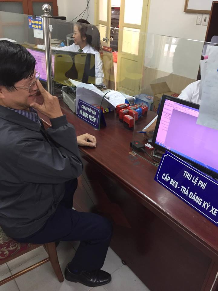 quay trúng biển số 5 con 8 