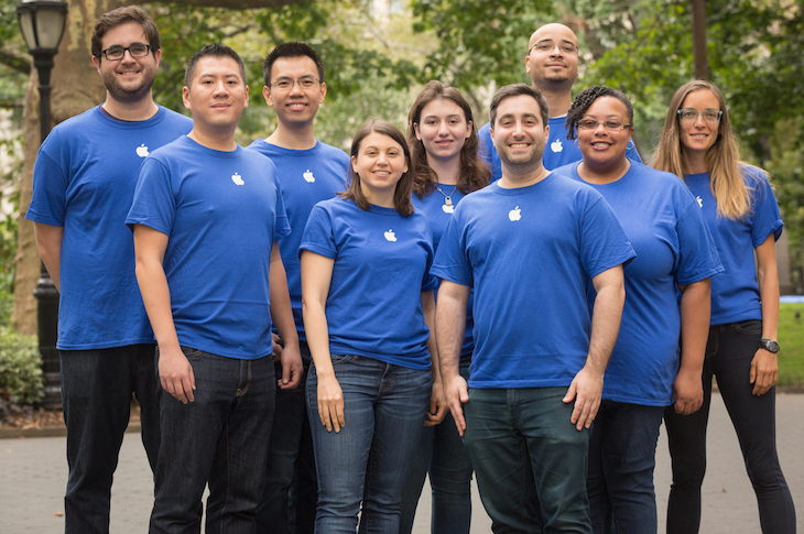 lừa mua iPhone X tại Apple store giả 3