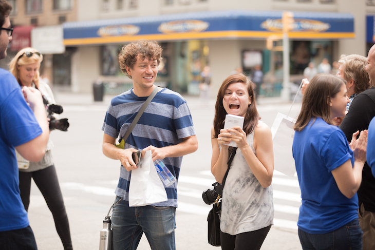 lừa mua iPhone X tại Apple store giả 6