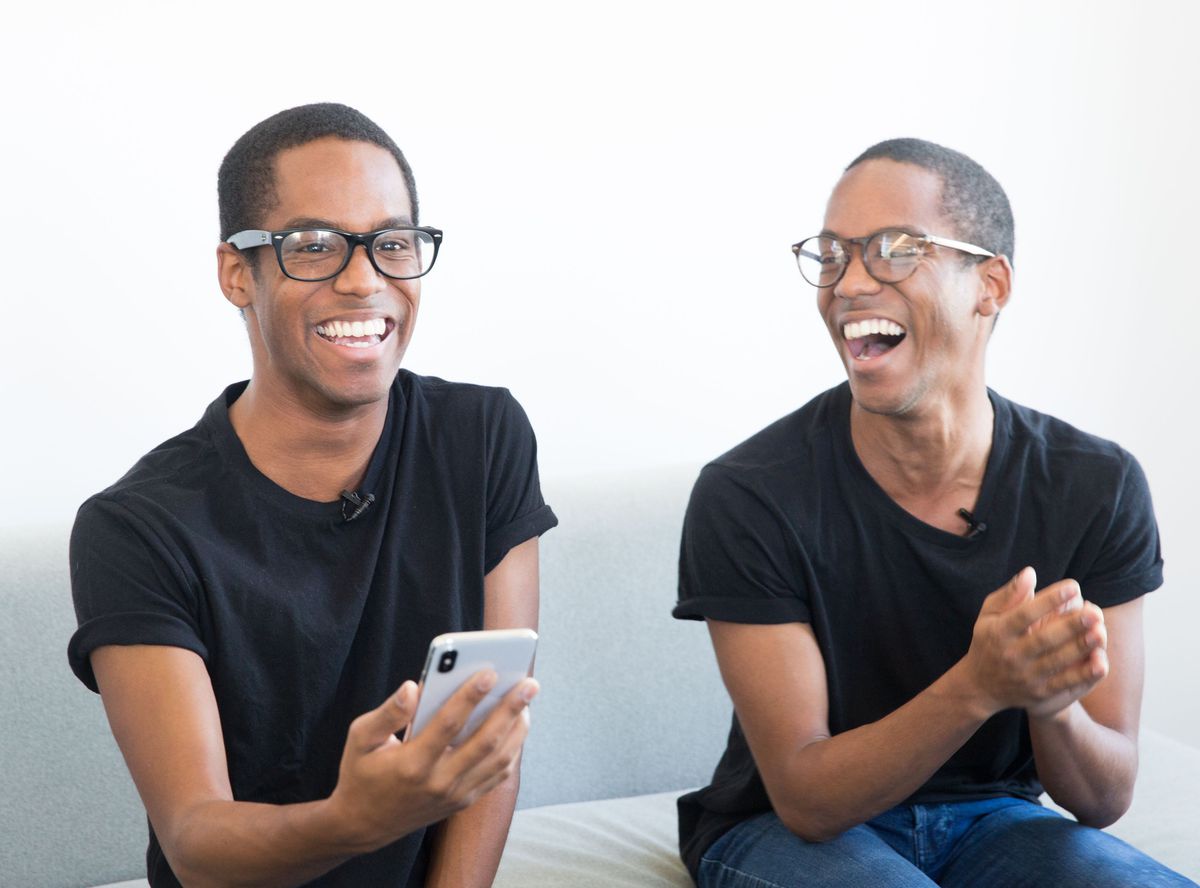 đánh lừa face ID bằng một cặp sinh đôi 1