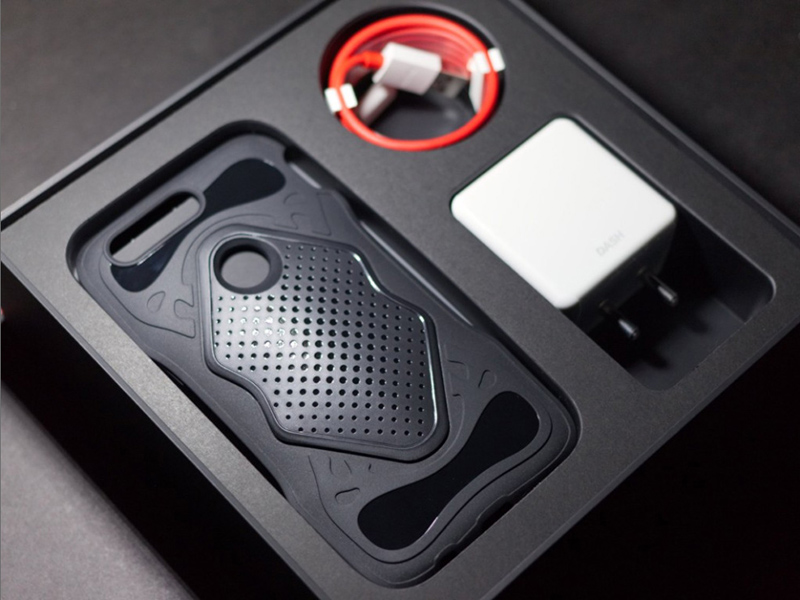 Mở hộp oneplus 5T