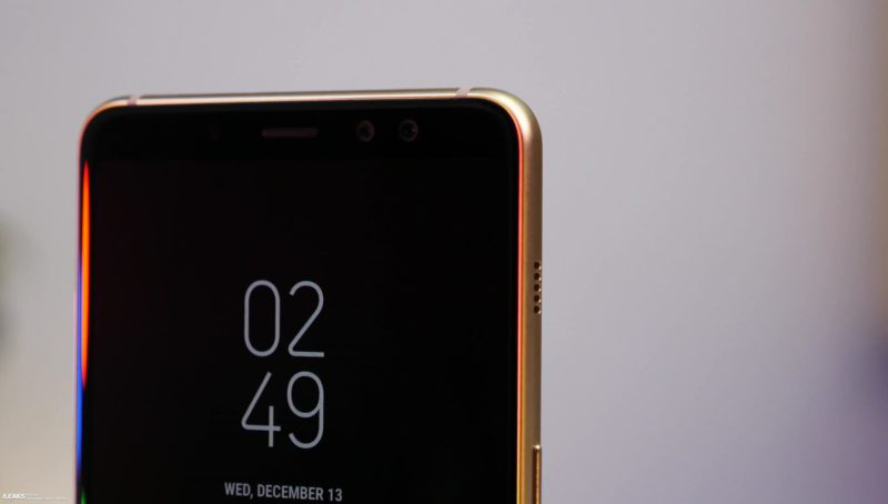 trên tay Galaxy A8