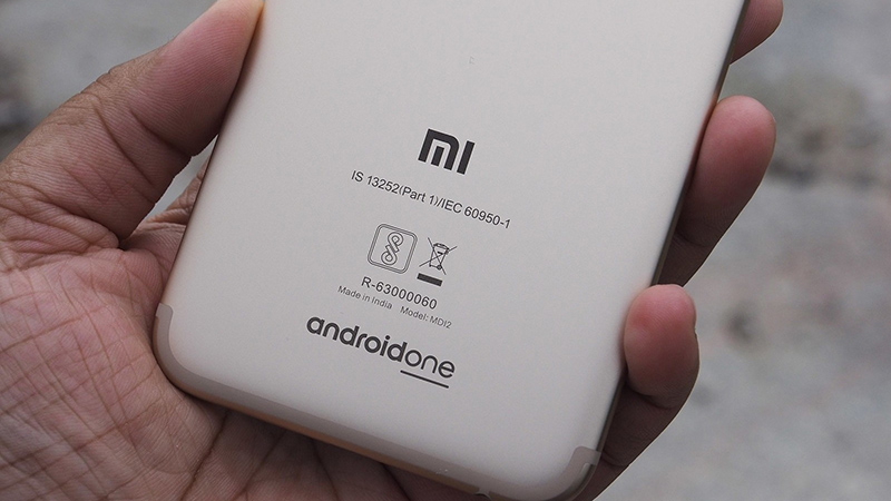 ra mắt xiaomi mi a1 màu đỏ