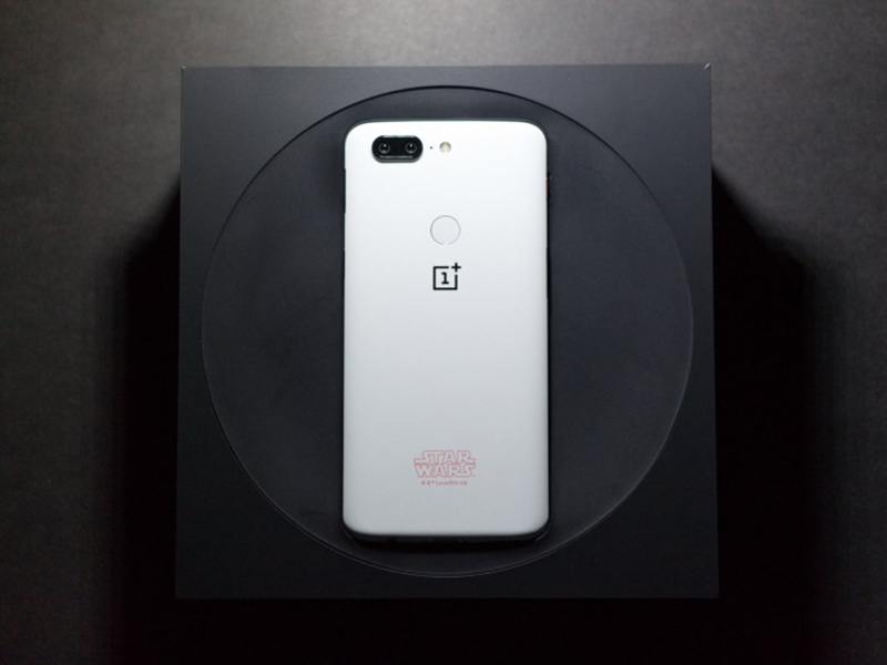 Mở hộp oneplus 5T