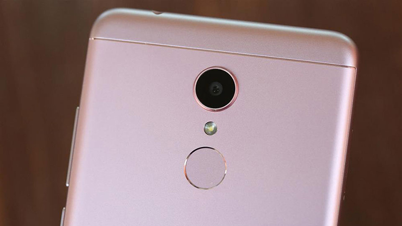 Trên tay Xiaomi Redmi 5