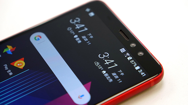 Trên tay HTC U11 EYEs