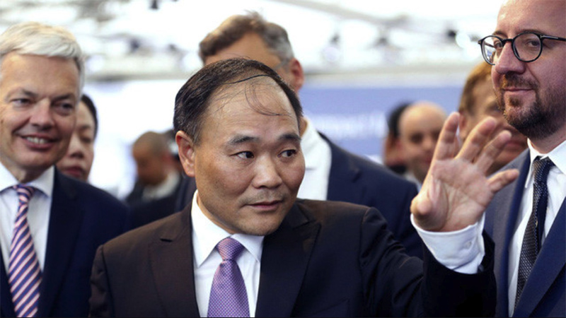 mua lại Mercedes