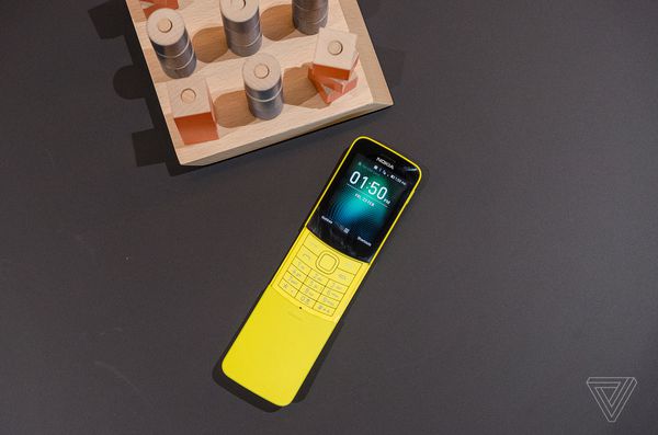 MWC 2018: “Quả chuối Nokia” 8810 chính thức được hồi sinh với giá từ 97 USD
