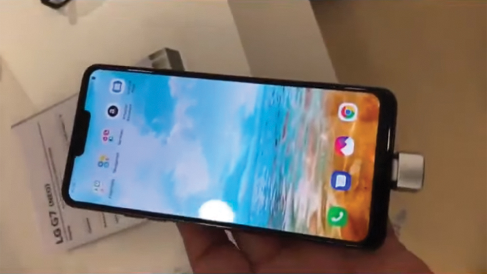 MWC 2018: LG G7 giới thiệu LG G7 với “Tai thỏ” như iPhone X cực đẹp