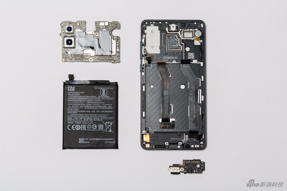 mo-bung-xiaomi-mi-mix-2s-noi-gon-gang-va-dep-nhu-thiet-ke-ben-ngoai-17