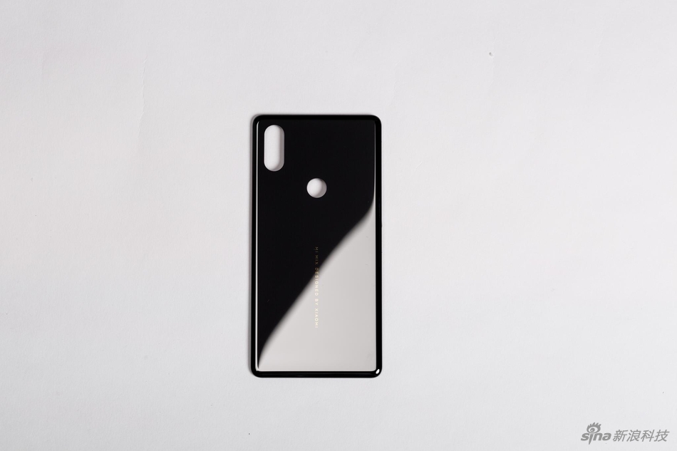 mo-bung-xiaomi-mi-mix-2s-noi-gon-gang-va-dep-nhu-thiet-ke-ben-ngoai-19