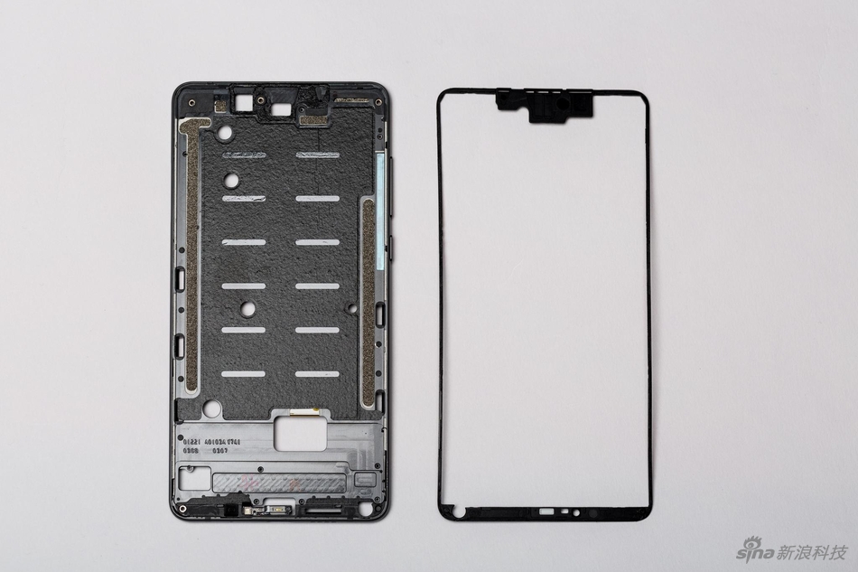 mo-bung-xiaomi-mi-mix-2s-noi-gon-gang-va-dep-nhu-thiet-ke-ben-ngoai-5
