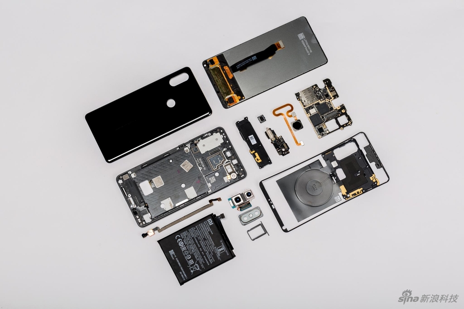 mo-bung-xiaomi-mi-mix-2s-noi-gon-gang-va-dep-nhu-thiet-ke-ben-ngoai