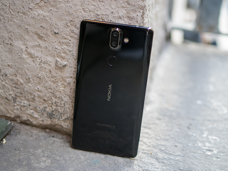 nokia-8-sirocco-black-4