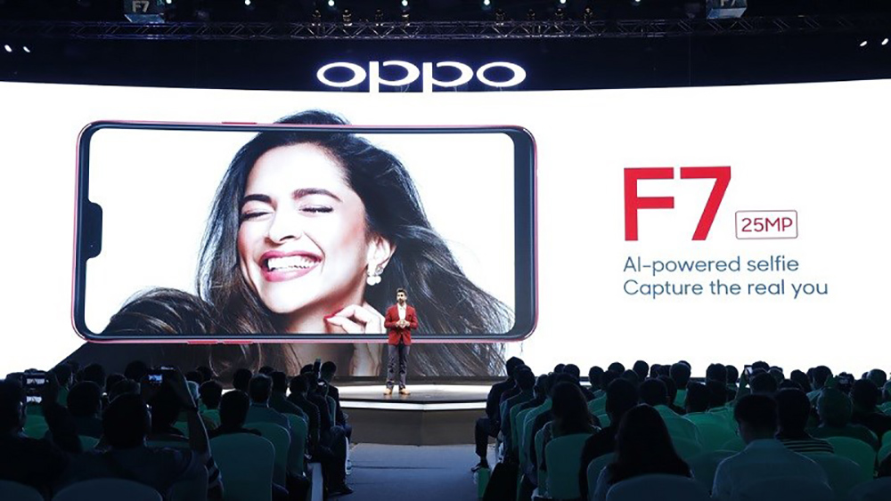 OPPO F7 chính thức ra mắt: Màn hình tai thỏ, camera selfie 25MP, giá từ 7.7 triệu đồng