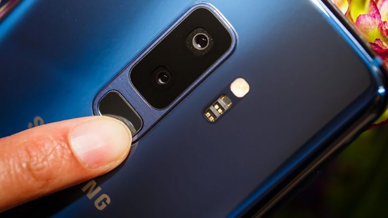 Samsung tiết lộ lí do Galaxy S9 không có cảm biến vân tay dưới màn hình