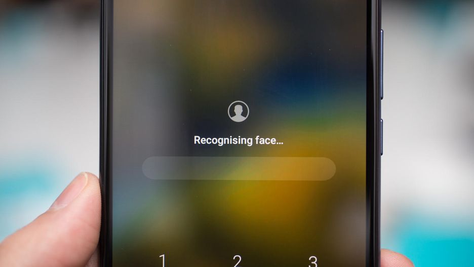 mở khóa khuôn mặt