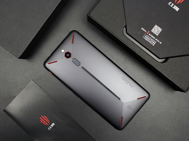 Red magic 8s pro. Red Magic 2. Нубия геймс. Nubia Red Magic 7 про распаковка. Red Magic 6 Unboxing.