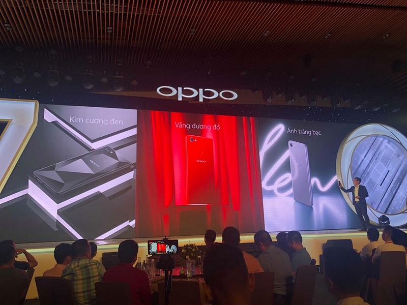 oppo-f7-chinh-thuc-ra-mat-tai-viet-nam-chiec-oppo-dep-nhat-tu-truoc-den-nay-gia-tu-7-99-trieu-dong-14