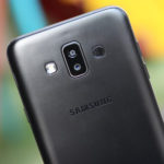 Trên tay Galaxy J7 Duo giá rẻ vừa ra mắt: Pin có thể tháo rời, camera kép cùng vi xử lý lạ