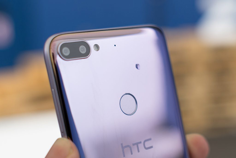 Đặt trước HTC Desire 12+