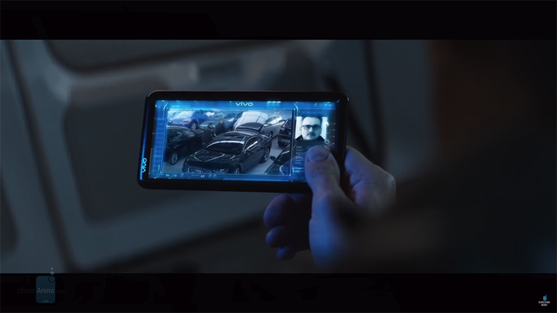 diem-mat-nhung-chiec-dien-thoai-da-tung-xuat-hien-trong-vu-tru-dien-anh-marvel-10