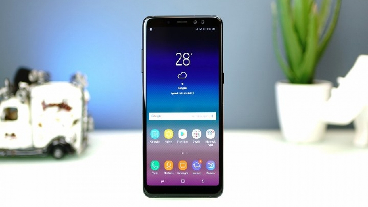 HOT: Galaxy A9 Star bất ngờ xuất hiện trên trang chủ Samsung Việt Nam