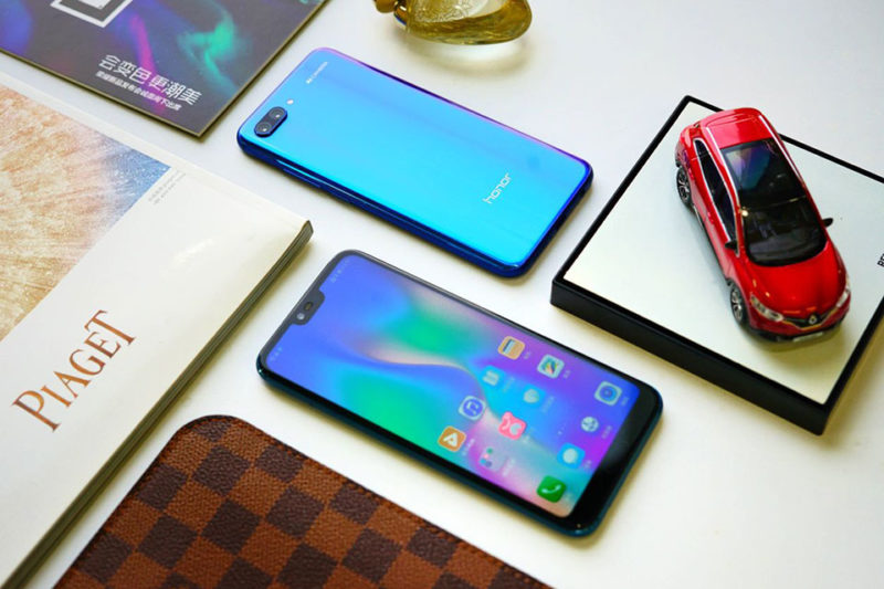 mở bán Honor 10