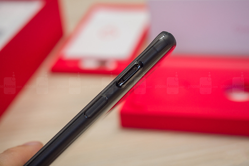 Mở hộp OnePlus 6