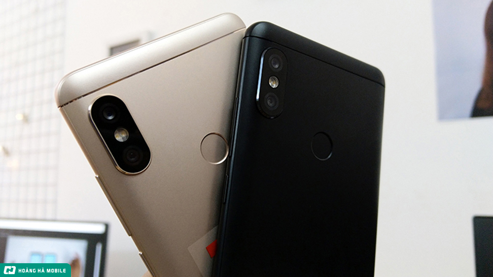 Trên tay nhanh “Quái Kiệt” Xiaomi Redmi Note 5 vừa được ra mắt tại Việt Nam