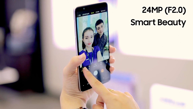 NÓNG HỔI: Galaxy A9 Star đã có mặt tại Việt Nam và sẽ đổi tên thành Galaxy A8 Star khi lên kệ