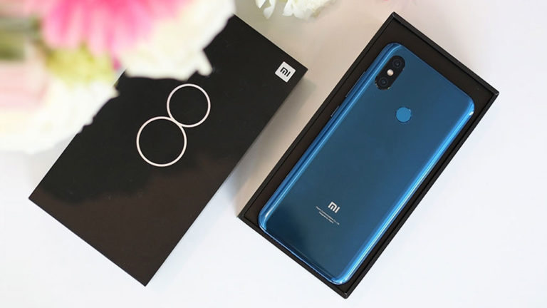 Xiaomi Mi 8 Flash Sale: Cháy hàng trong nửa phút đồng hồ