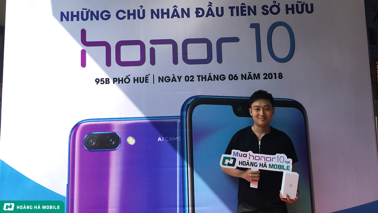 Sự kiện ngày đầu mở bán Honor 10 – Chiếc flagship với giá bán tầm trung