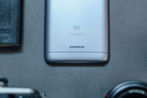 Mở hộp Xiaomi Redmi 6: Lâu lắm rồi mới thấy chip MediaTek trên smartphone Xiaomi