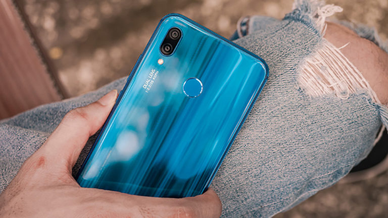 Huawei Nova 3 bất ngờ xuất hiện với ảnh teaser, có thể ra mắt vào tháng 7 tới