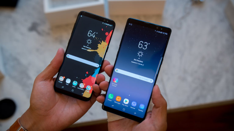 Samsung chưa từng có ý định sản xuất smartphone màn hình tai thỏ