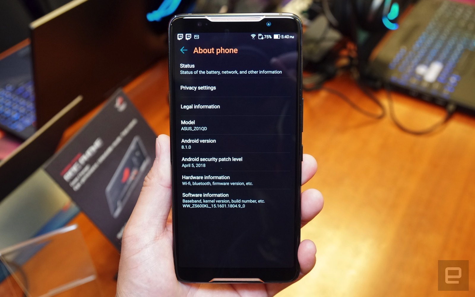 Trên tay smartphone gaming Asus ROG Phone vừa ra mắt: Snapdragon 845, tản nhiệt buồng hơi 3D, màn hình 90Hz