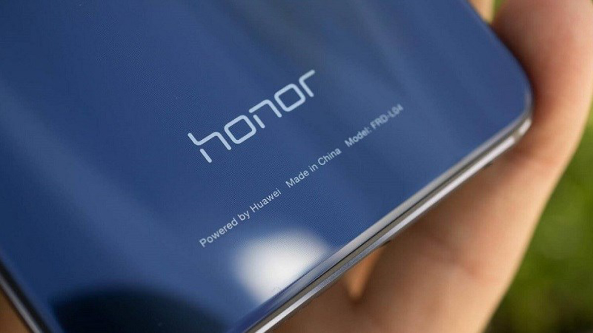 Ảnh thực tế Honor Note 10 bất ngờ xuất hiện, có gì đó sai sai ở đây?