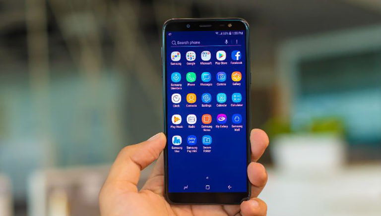 Galaxy J6 giảm giá 1.1 triệu đồng, trả góp 0%, quay số trúng thưởng gần 50 triệu đồng