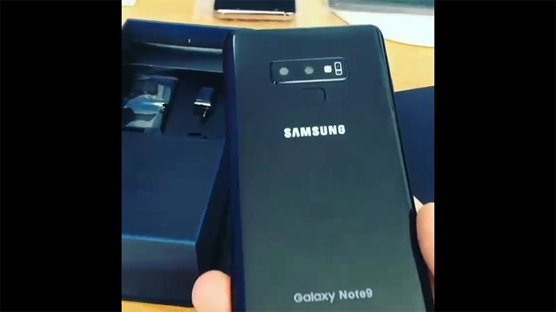 mở hộp Galaxy Note 9