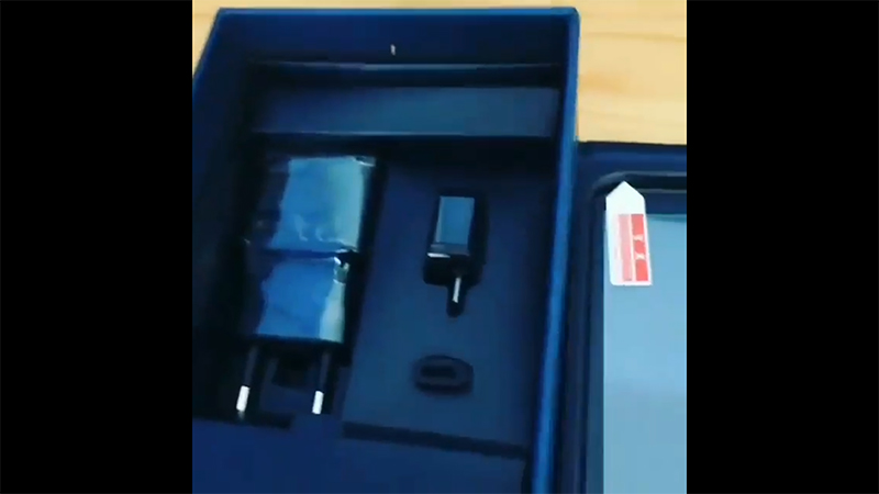 mở hộp Galaxy Note 9
