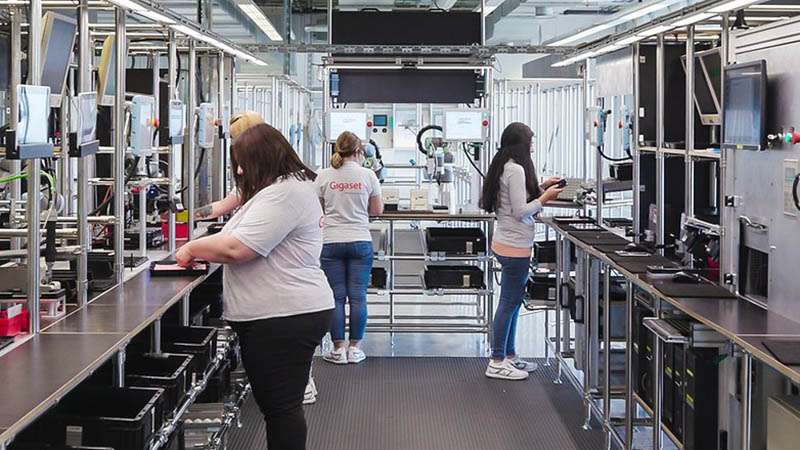 sản xuất smartphone