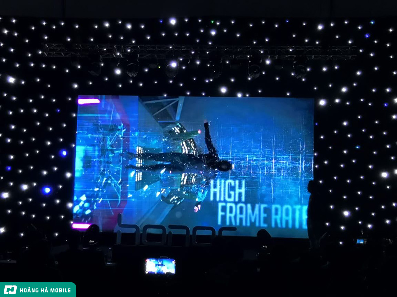 Honor Play ra mắt Việt Nam: Chiếc smartphone chuyên để chơi game, giá chỉ từ 6.990.000 đồng