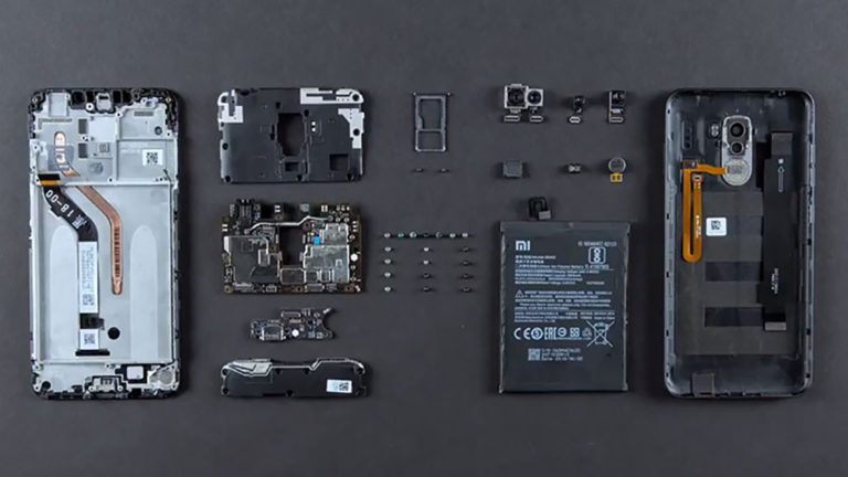 Mổ bụng Pocophone F1, khám phá nội thất và bộ tản nhiệt Liquid Cool