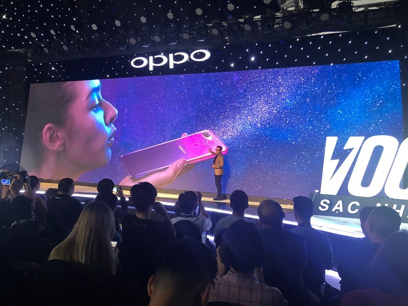 Ra mắt OPPO F9 tại Việt Nam