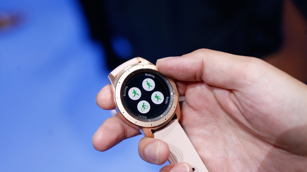 Samsung trình làng Galaxy Watch: 2 phiên bản, tích hợp 4G, pin 7 ngày