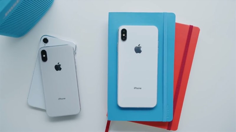 trên tay iPhone 2018